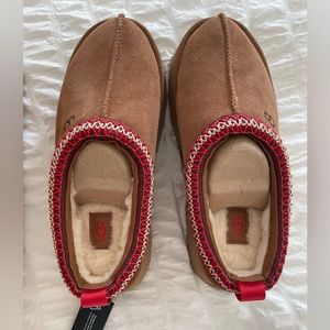 UGG Tazz slipper